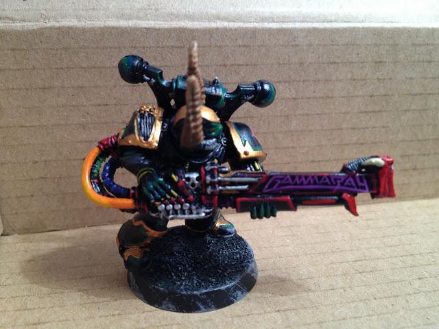 Metal en los marines del Caos Metal en los marines del Caos