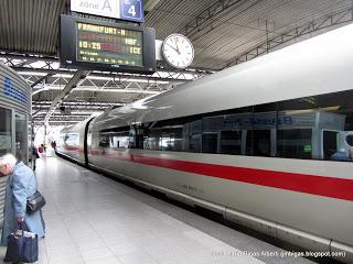 Asomándose a Bruselas Asomándose a Bruselas
