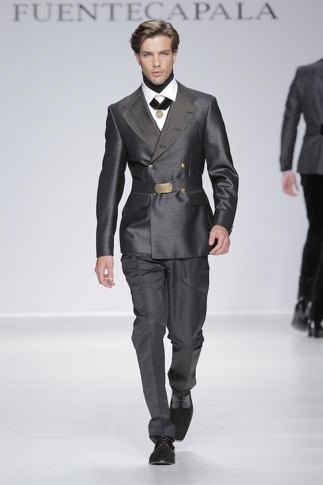 Los trajes de hombre de Fuentecapala en la Pasarela Gaudí Novias Fuentecapala_pasarela gaudi novio