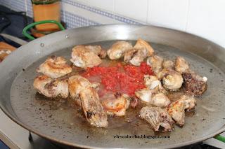 Paella valenciana Paella valenciana