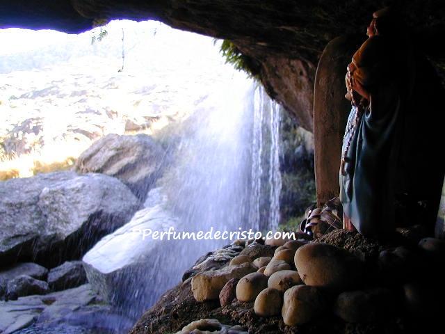 María es la Madre Admirable del Hijo… EPSON DSC picture