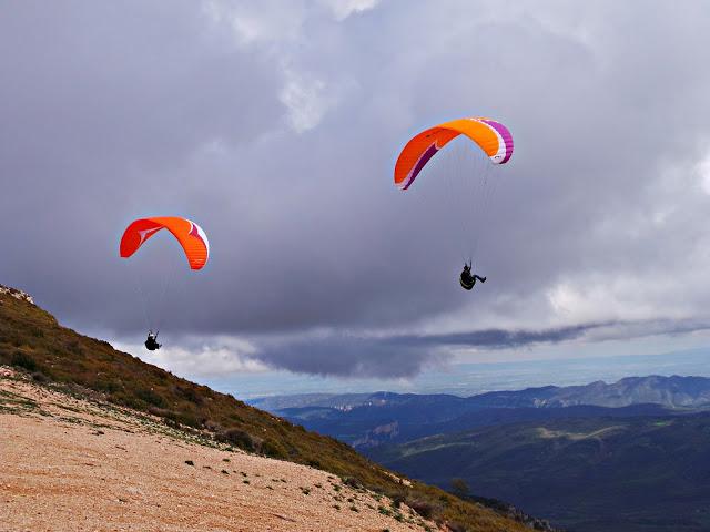 Monasterio de Les Avellanes, a los pies del Montsec Monasterio de Les Avellanes, a los pies del Montsec
