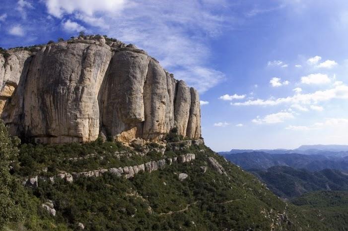 Parque Natural de la Sierra de Montsant Parque Natural de la Sierra de Montsant