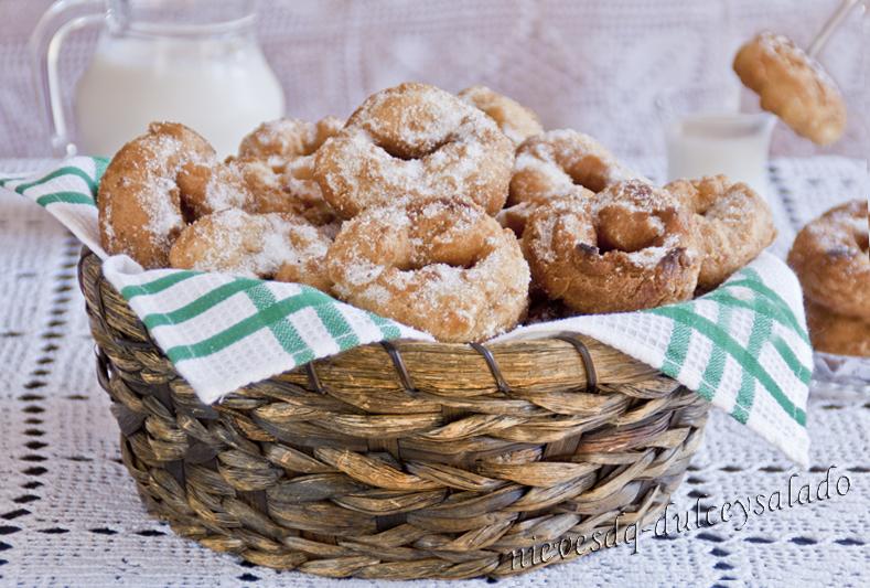 ROSQUILLAS DE NATA DE LAS HNAS. CLARISAS ROSQUILLAS DE NATA DE LAS HNAS. CLARISAS