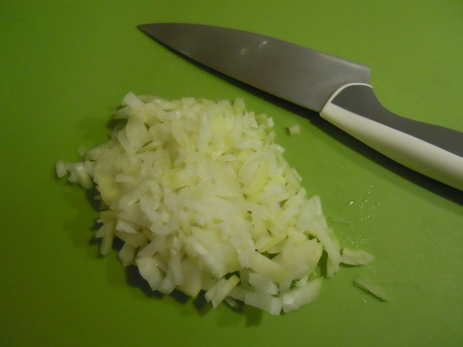 Pimientos rellenos con cebolla crujiente Pimientos rellenos con cebolla crujiente