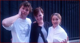Veronica Roth comparte foto con Ansel Elgort y Shailene Woodley Veronica Roth comparte foto con Ansel Elgort y Shailene Woodley