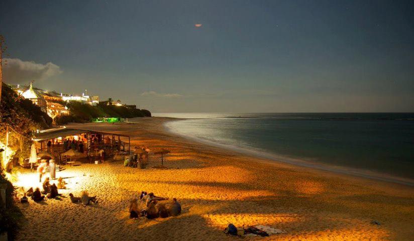 Las terrazas de Cádiz al mar.....