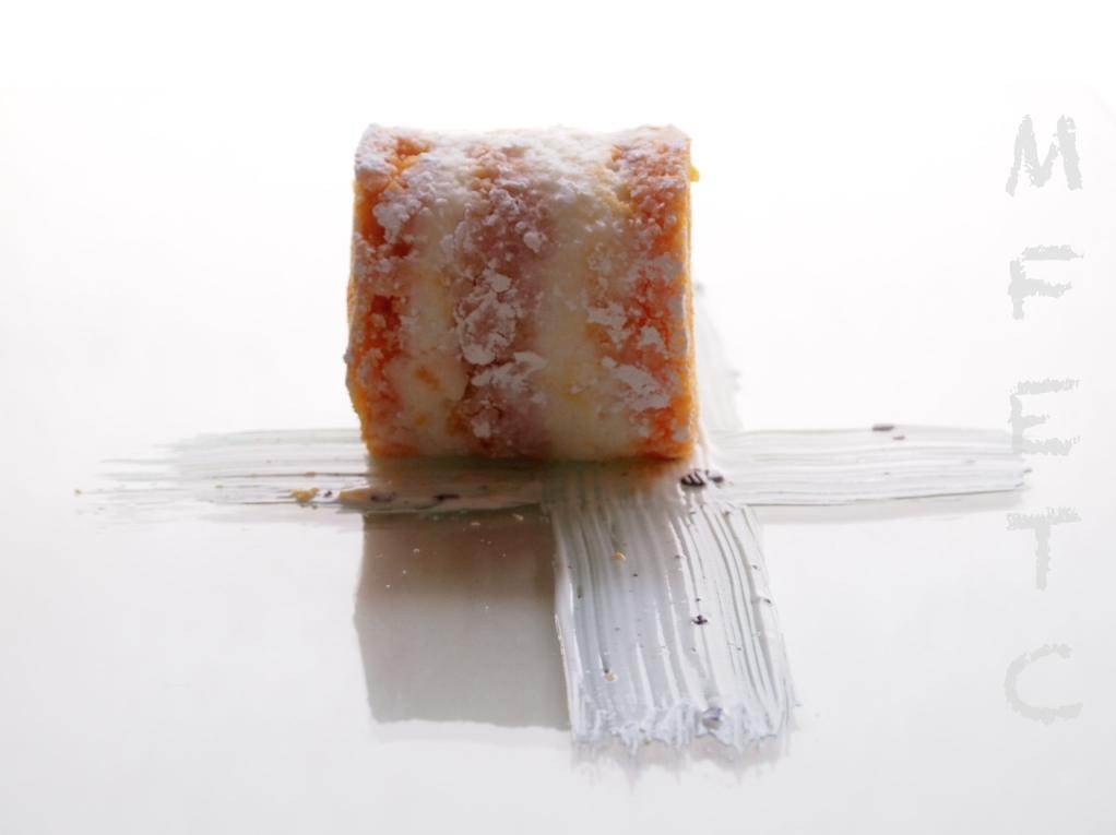 PASTEL DE ZANAHORIAS Y MOUSSE DE QUESO PASTEL DE ZANAHORIAS Y MOUSSE DE QUESO