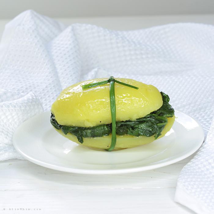 Patata con espinacas Potato with spinach