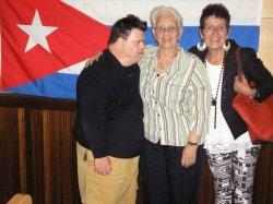 Siempre con el puño en alto Siempre con el puño en alto