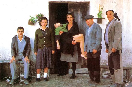 La supervivencia: el objetivo de todo español los-santos-inocentes