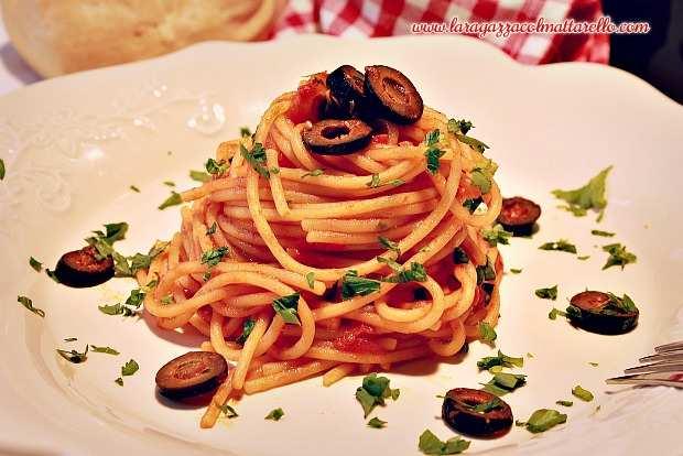 IMG 6251mr Spaghetti alla puttanesca con anchoas IMG 6251mr Spaghetti alla puttanesca con anchoas