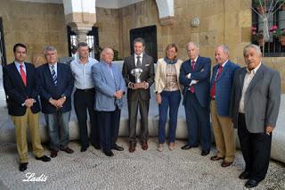 LXIV EDICIÓN DEL TROFEO MANOLETE: PRESENTADO EL JURADO DE LA FERIA DE 2013 LXIV EDICIÓN DEL TROFEO MANOLETE: PRESENTADO EL JURADO DE LA FERIA DE 2013