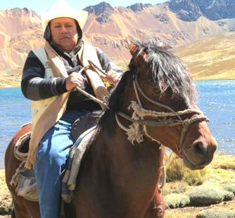 CONSEJERO PEREGRINO… Marcial Palomino en busca de simpatizantes y ciudadanos que lo quieran CONSEJERO PEREGRINO… Marcial Palomino en busca de simpatizantes y ciudadanos que lo quieran