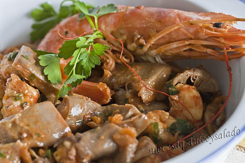 RAGUT DE SETAS CON LANGOSTINOS RAGUT DE SETAS CON LANGOSTINOS
