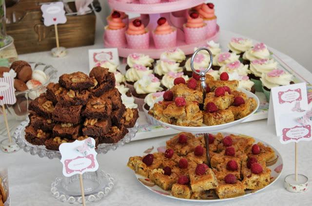 Una mesa dulce para Paula.