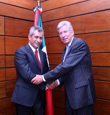 COLIMA, UNO DE LOS PRIMEROS ESTADOS EN CONECTAR 100% SITIOS Y ESPACIOS PÚBLICOS COLIMA, UNO DE LOS PRIMEROS ESTADOS EN CONECTAR 100% SITIOS Y ESPACIOS PÚBLICOS