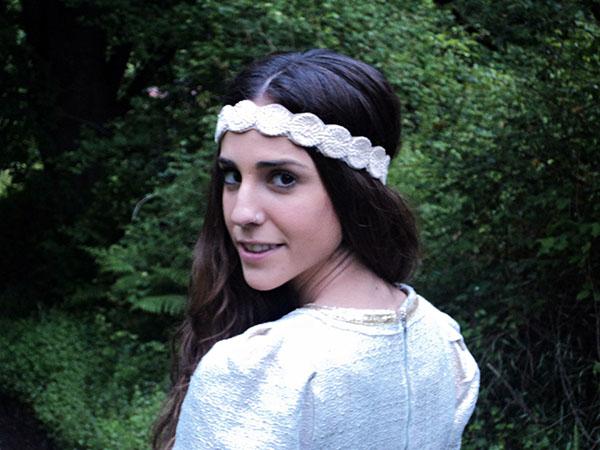 Vestido tweed Sister Jane diadema flores