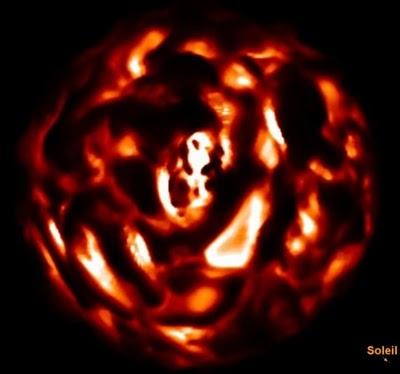 Betelgeuse, una estrella magnética en ebullición Betelgeuse, una estrella magnética en ebullición