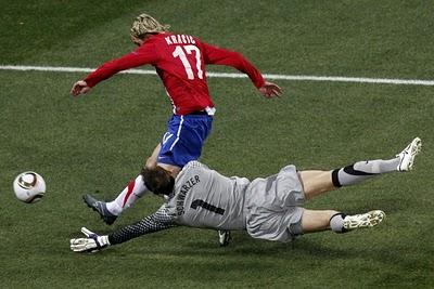 SUDÁFRICA 2010: CON LOS BOTINES PUESTOS SUDÁFRICA 2010: CON LOS BOTINES PUESTOS