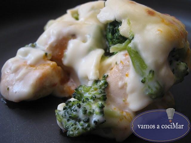 Gratinado de pollo y Brocoli Gratinado de pollo y Brocoli