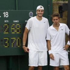 Isner gana el partido más largo de la historia del tenis Isner gana el partido más largo de la historia del tenis