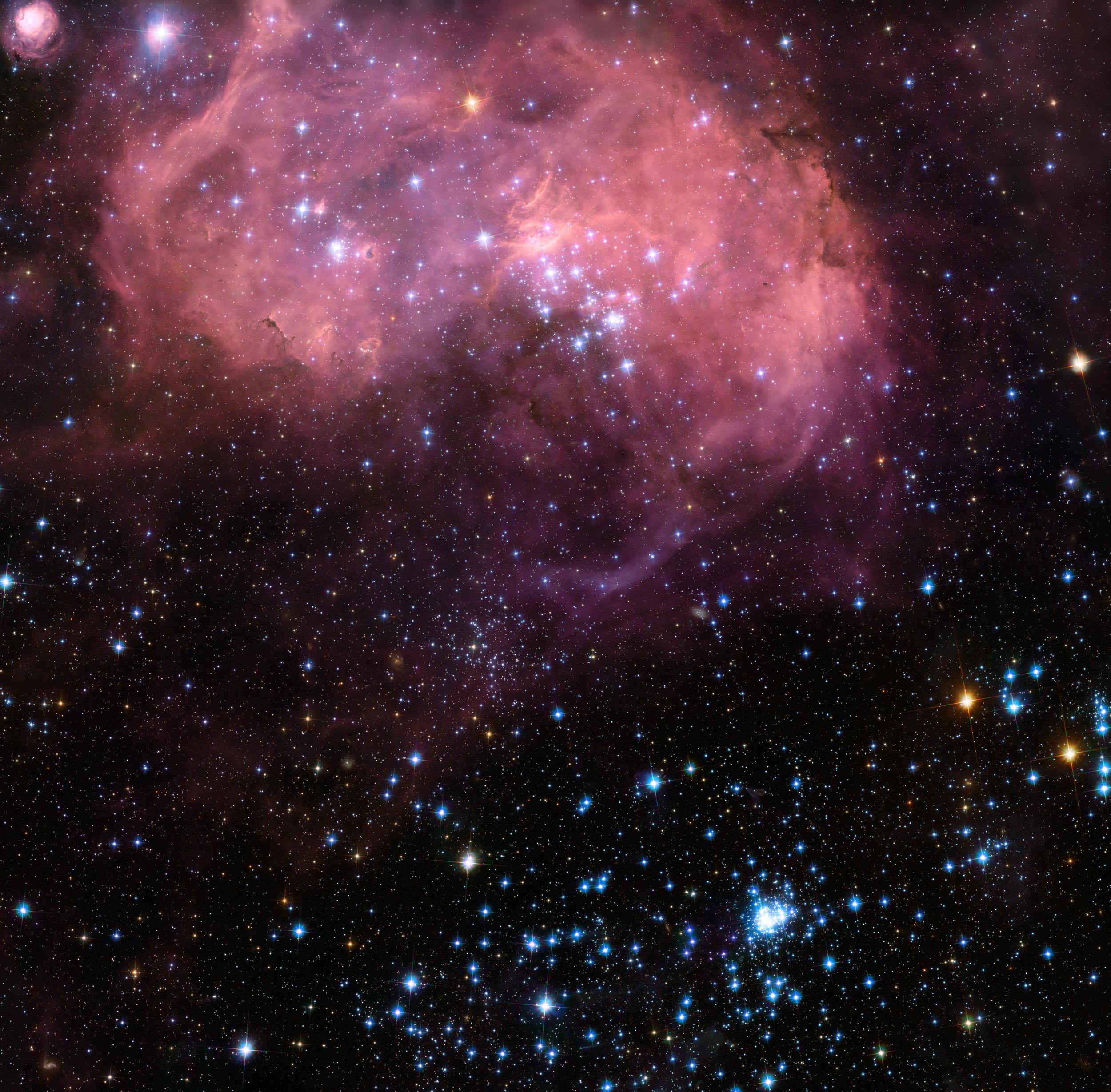 El Hubble muestra increíbles burbujas de gas y estrellas en formación