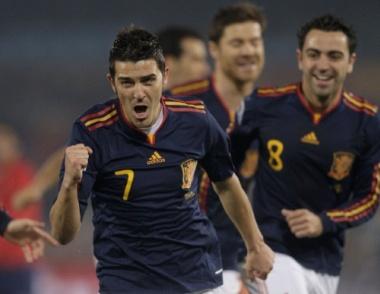 Football - Chile v Spain FIFA World Cup South Africa 2010 June 25, 2010 - South Africa - Football - Chile v Spain FIFA World Cup South Africa 2010 - Group H - Loftus Versfeld Stadium, Pretoria, South Africa - 25/6/10..Spain's David Villa celebrates after scoring their first goal.