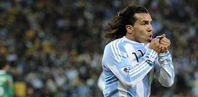 SUDÁFRICA 2010: ¿GUERRERO AZTECA?, NO, APACHE TÉVEZ SUDÁFRICA 2010: ¿GUERRERO AZTECA?, NO, APACHE TÉVEZ