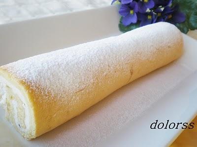 BRAZO DE GITANO CON NATA AL AROMA DE VIOLETAS BRAZO DE GITANO CON NATA AL AROMA DE VIOLETAS