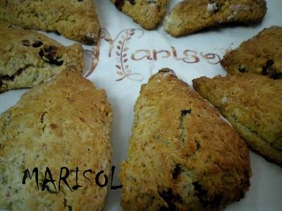 Scones con frutos del bosque y salvado Scones con frutos del bosque y salvado