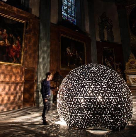 Cuando la ILUMINACIÓN se transforma en ARTE URBANO Cuando la ILUMINACIÓN se transforma en ARTE URBANO