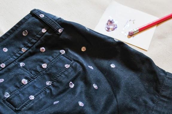 Customiza tus Shorts con un nuevo estampado. Customiza tus Shorts con un nuevo estampado.