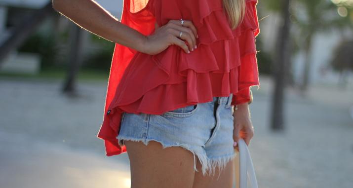 FIRST DAY IN BAHAMAS WITH REVOLVE Fashiolista Secret Summer Blogger Winner Mónica Sors