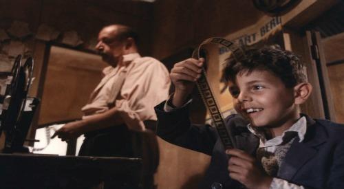 Grandes películas sobre el amor, Parte I CinemaParadiso1