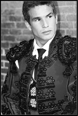 Manzanares. Ole Querido! Manzanares. Ole Querido!