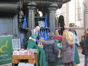 Compras, ambiente y más en el Mercado de Motores Mercado de Motores en Madrid