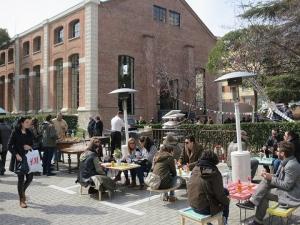 Compras, ambiente y más en el Mercado de Motores Mercado de Motores en Madrid