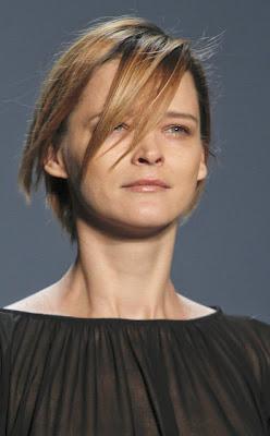 Modernos Peinados Naturales con un Toque de Sensualidad para el 2013 Modernos Peinados Naturales con un Toque de Sensualidad para el 2013