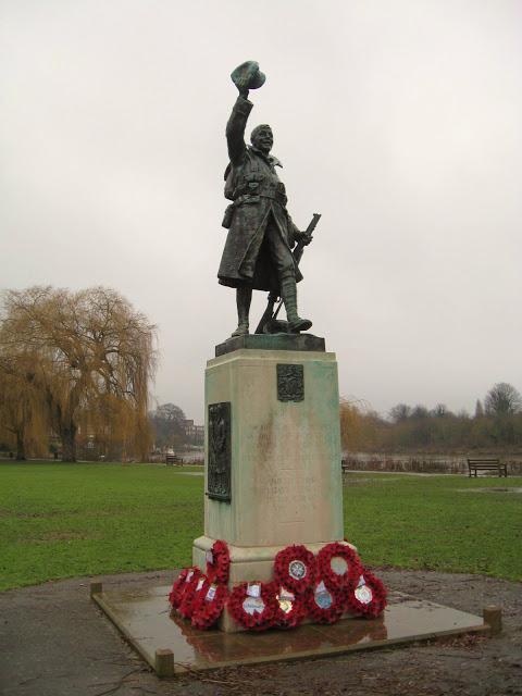 Londres secreto: Caminando con el Támesis en Twickenham Londres secreto: Caminando con el Támesis en Twickenham