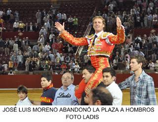 PRIMERA DE FERIA DE CÓRDOBA: MORENO MARCA LA DIFERENCIA PRIMERA DE FERIA DE CÓRDOBA: MORENO MARCA LA DIFERENCIA