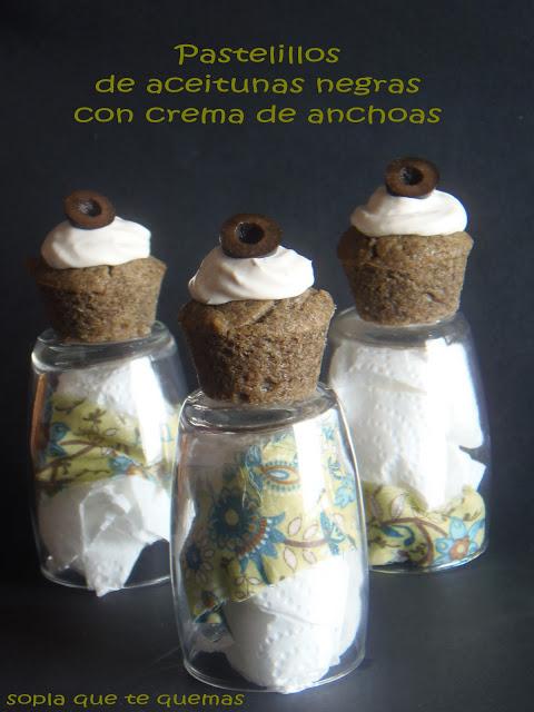 PASTELILLOS DE ACEITUNAS NEGRAS CON CREMA DE ANCHOAS PASTELILLOS DE ACEITUNAS NEGRAS CON CREMA DE ANCHOAS