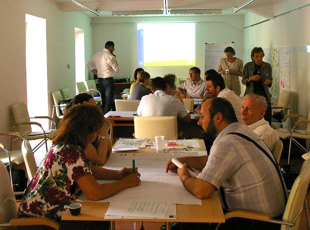 Sesión en Hungría - Foto por URBACT Sesión en Hungría - Foto por URBACT