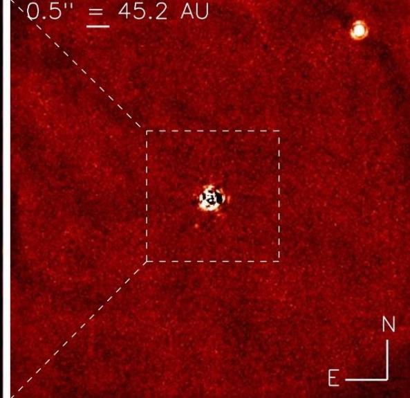 Primera foto directa de un exoplaneta con solo cuatro veces la masa de Júpiter 20130603-103523.jpg