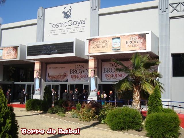 ¡He conocido a Dan Brown! ¡He conocido a Dan Brown!