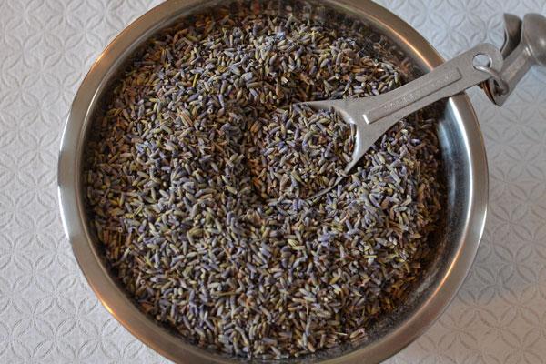 DIY: Bolsitas de tela y lavanda DIY: Bolsitas de tela y lavanda