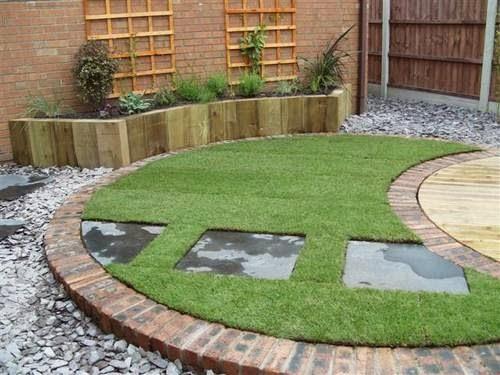 paso-final-de-la-construcción-del-jardín rotonda-de-un-jardín-terminado