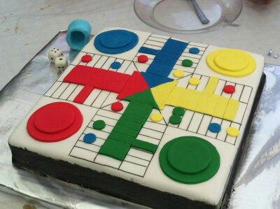 Diseños originales de cupcakes - Pastel parchís Diseños originales para cupcakes