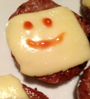 MINI HAMBURGUESAS CON QUESO MINI HAMBURGUESAS CON QUESO