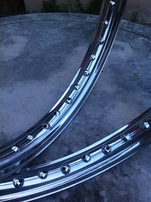 Llantas de aluminio de Montesa Impala pulidas a espejo Llantas de aluminio de Montesa Impala pulidas a espejo